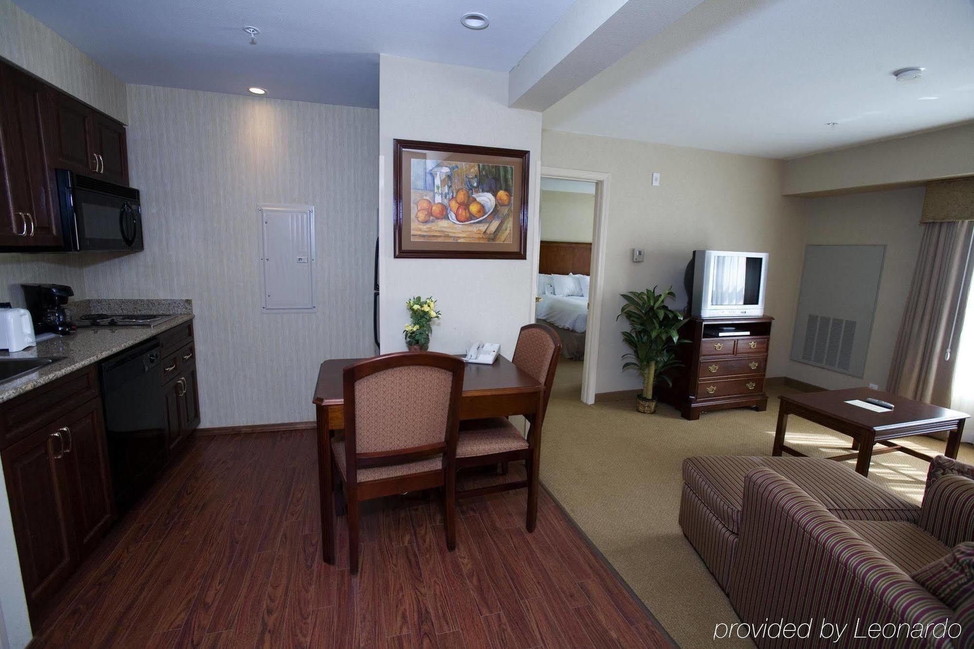 Homewood Suites By Hilton Covington Quarto foto